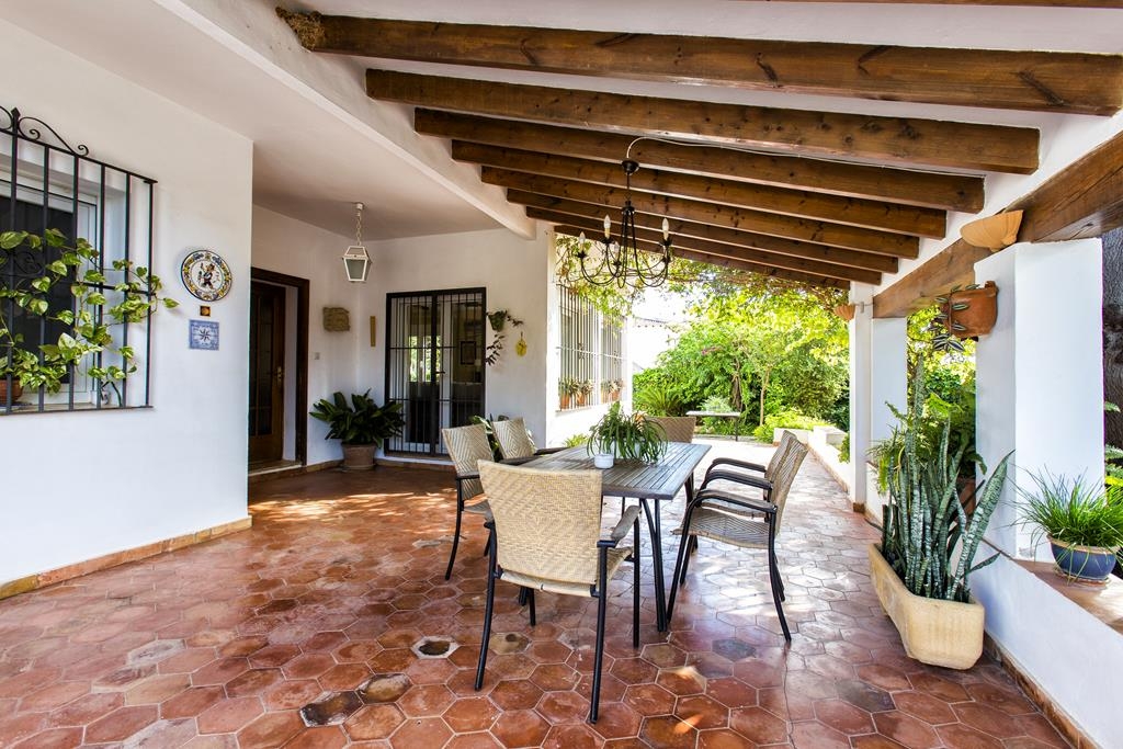 Villa en venta en Dénia - Zona Club Náutico